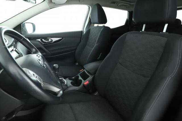 Nissan Qashqai image 1