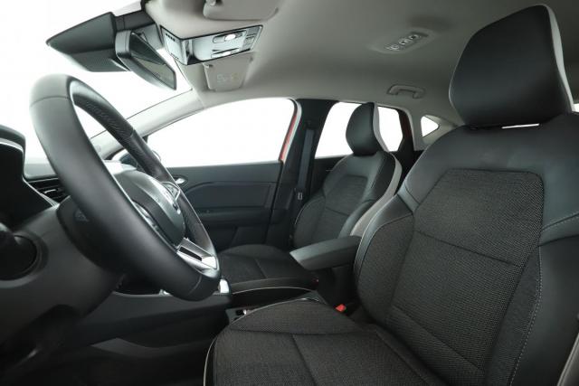 Renault Captur image 9