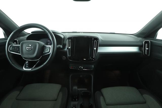 Volvo Xc40 image 7