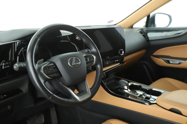 Lexus Nx image 8