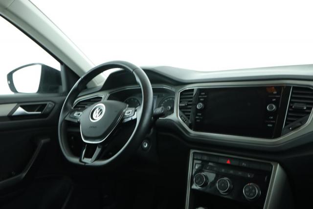 Volkswagen T-Roc image 1