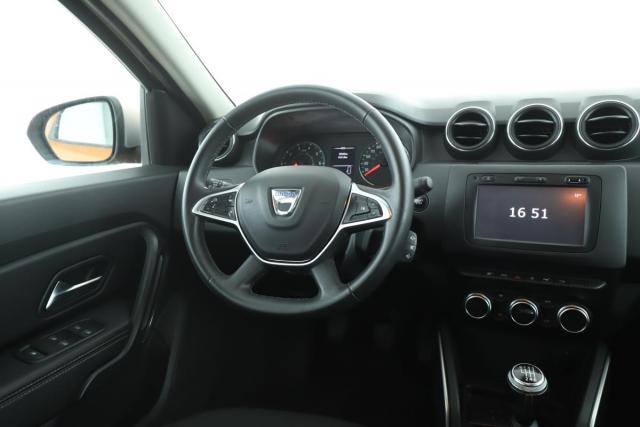 Dacia Duster image 2