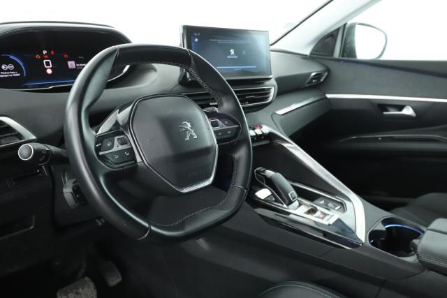 Peugeot 3008 image 2