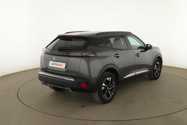 Peugeot 2008 image 3