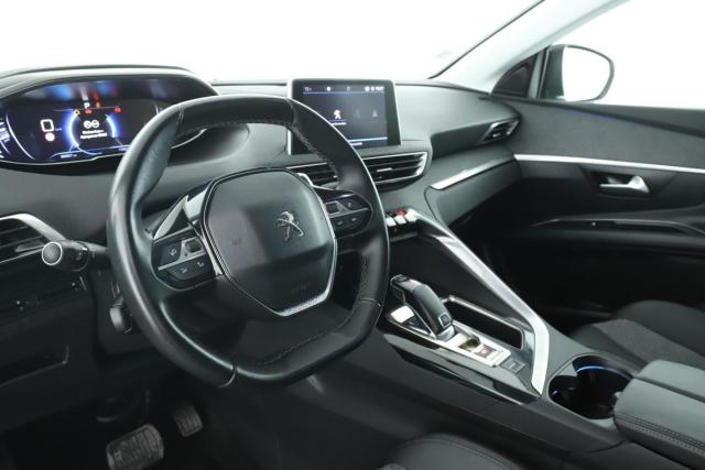 Peugeot 3008 image 1