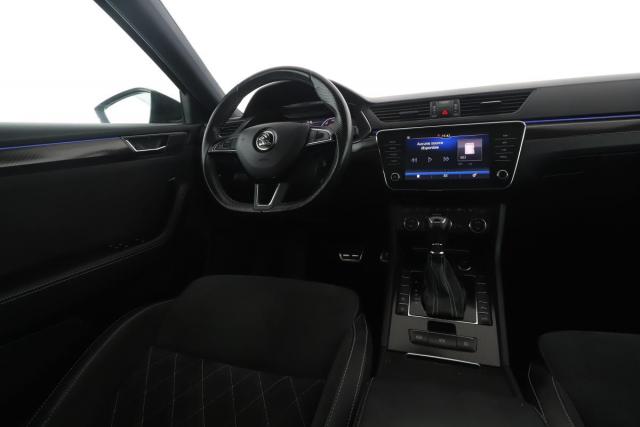 Skoda Superb Combi image 2