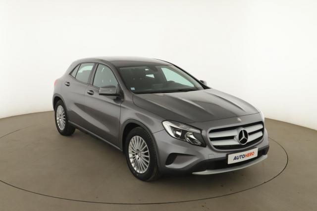 Mercedes Benz Gla image 1