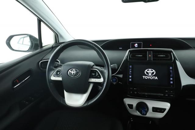 Toyota Prius image 8