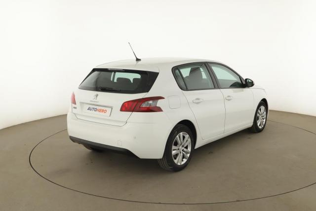 Peugeot 308 image 7