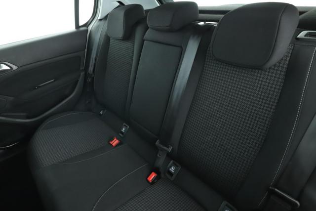 Peugeot 308 image 4