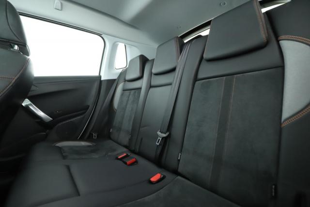 Peugeot 2008 image 2