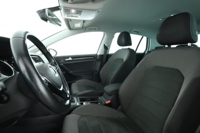 Volkswagen Golf image 3