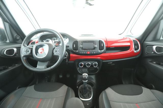 Fiat 500l image 6