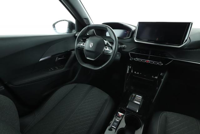 Peugeot 2008 image 7
