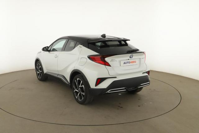 Toyota C-Hr image 7