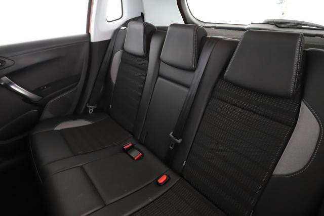 Peugeot 2008 image 7