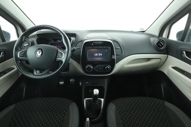 Renault Captur image 1