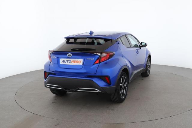 Toyota C-Hr image 5