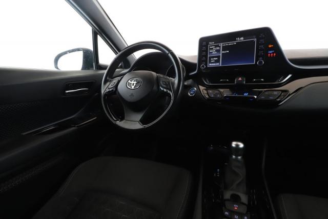 Toyota C-Hr image 9