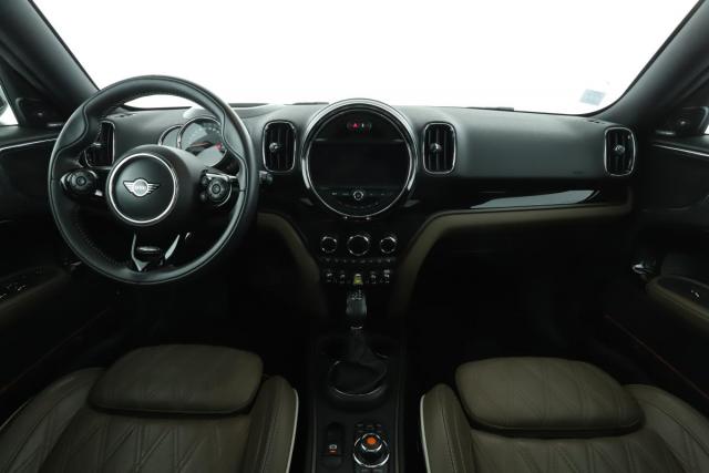 Mini Countryman image 2