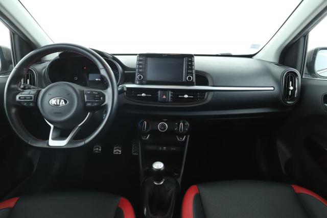 Kia Picanto image 9