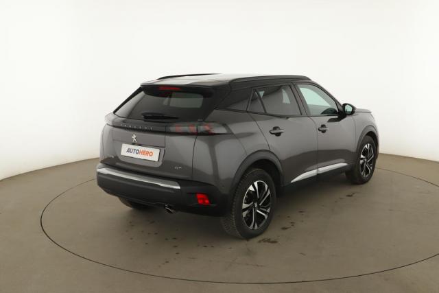 Peugeot 2008 image 8