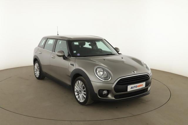 Mini Clubman image 5
