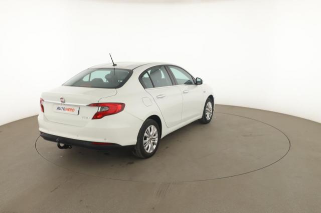 Fiat Tipo image 1
