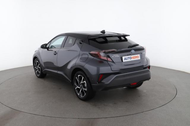 Toyota C-Hr image 8