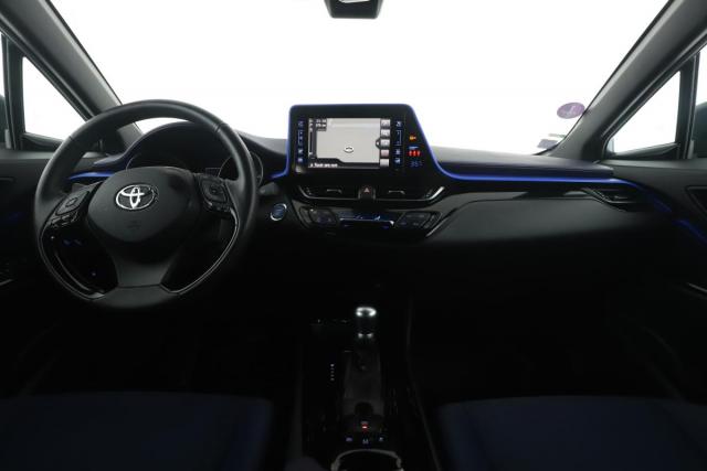 Toyota C-Hr image 7