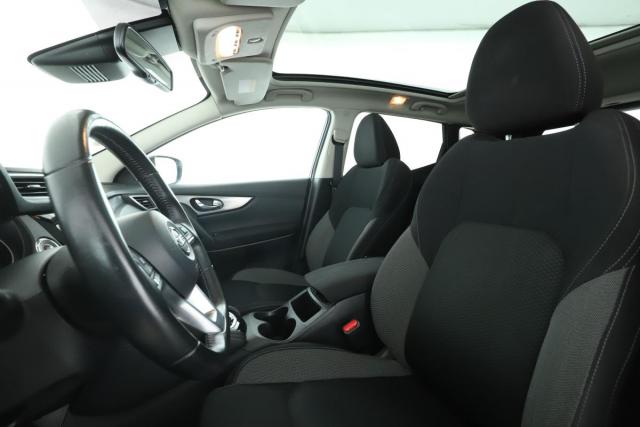 Nissan Qashqai image 1