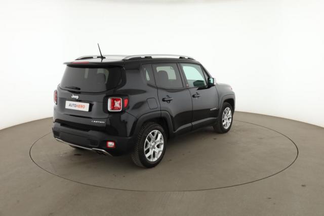 Jeep Renegade image 2