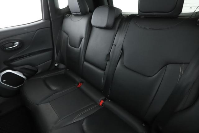 Jeep Renegade image 3