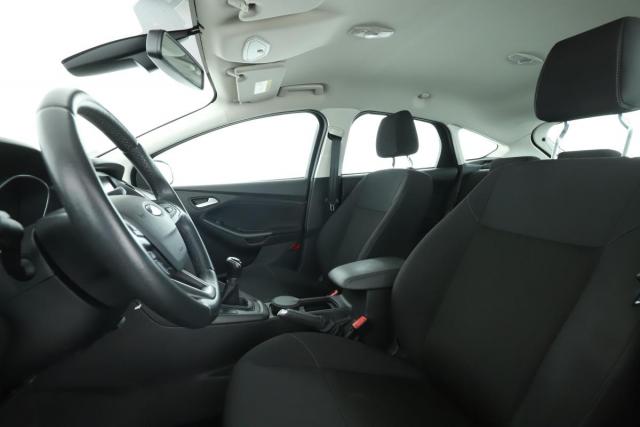 Ford Focus image 3