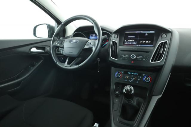 Ford Focus image 2