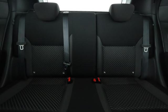 Nissan Micra image 6