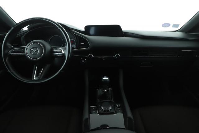 Mazda 3 image 2