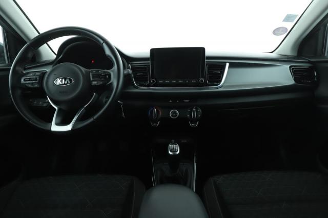 Kia Rio image 3