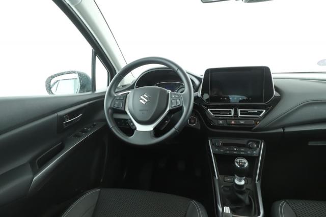 Suzuki S-Cross image 3