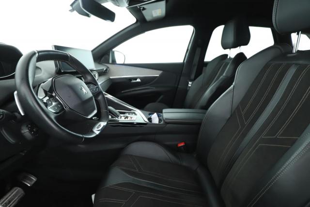 Peugeot 3008 image 2