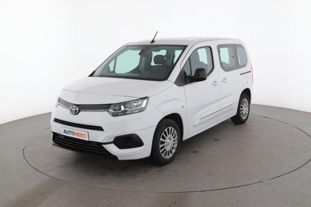 Toyota Proace City Verso Medium 1.5 D-4d Dynamic 100 Ch