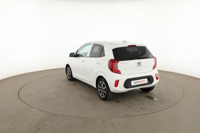 Kia Picanto image 7
