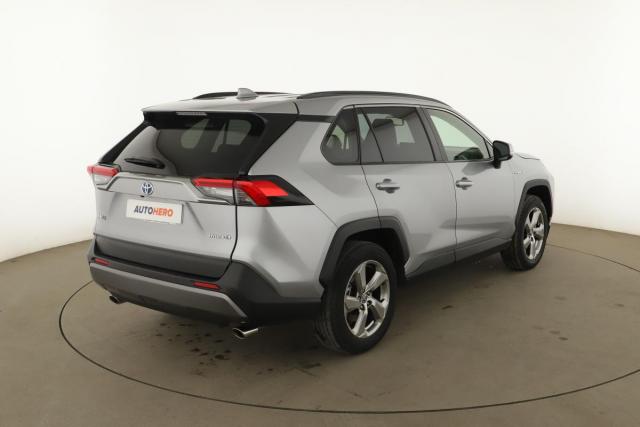 Toyota Rav4 image 4
