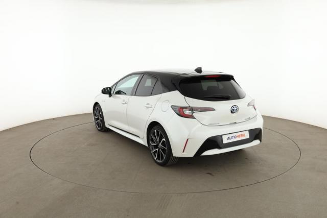 Toyota Corolla image 4