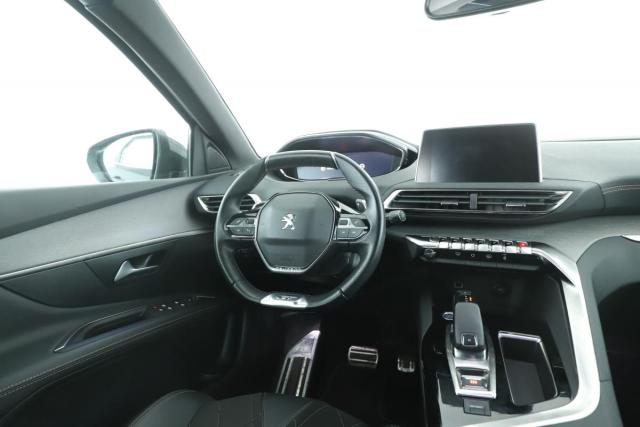 Peugeot 3008 image 3