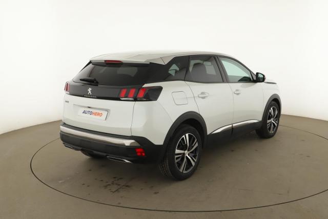 Peugeot 3008 image 3