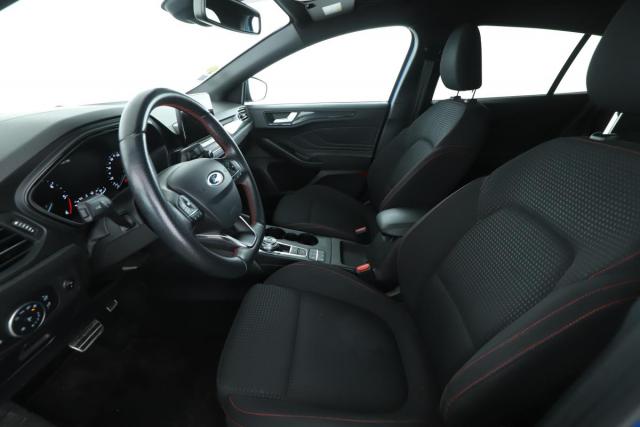 Ford Focus image 5