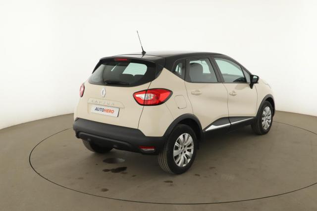 Renault Captur image 8