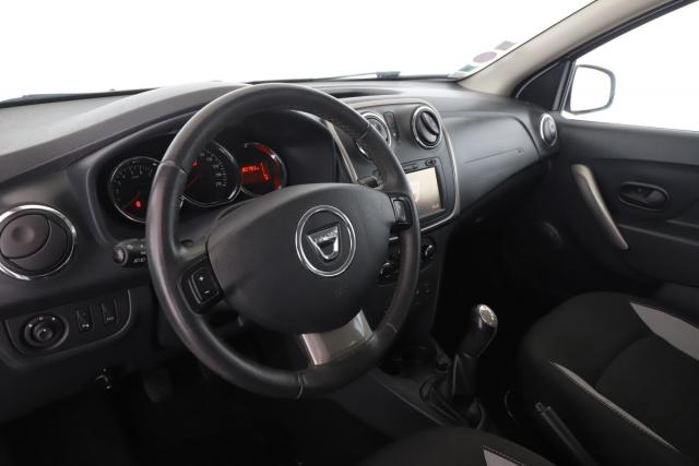 Dacia Sandero Ii image 2