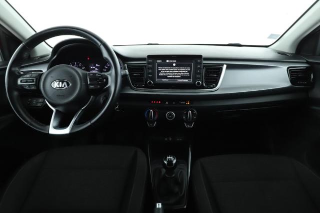 Kia Rio image 9